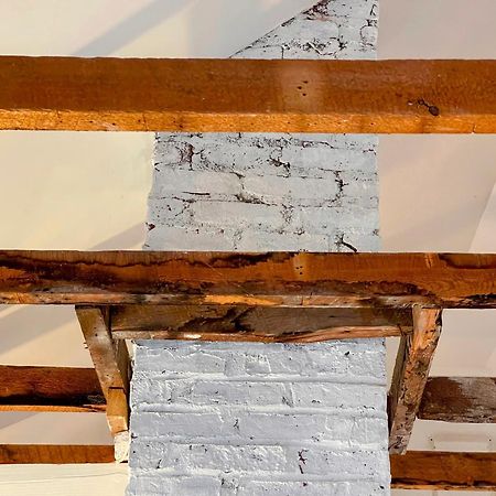 An Authentic, Rustic Luxurious Little Single Family Home In Old Town. All Yours. Marblehead Dış mekan fotoğraf